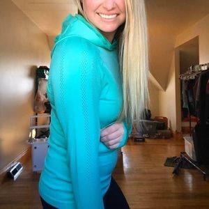 Zyia Active Teal Performance Hoodie EUC MED